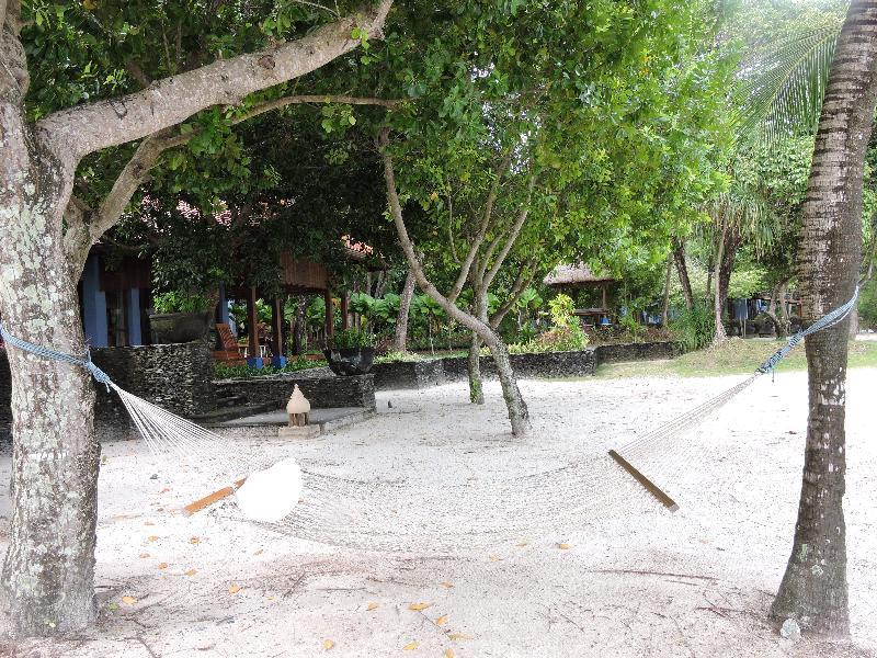Resort Holiday Villa Beach Resort Cherating 4*